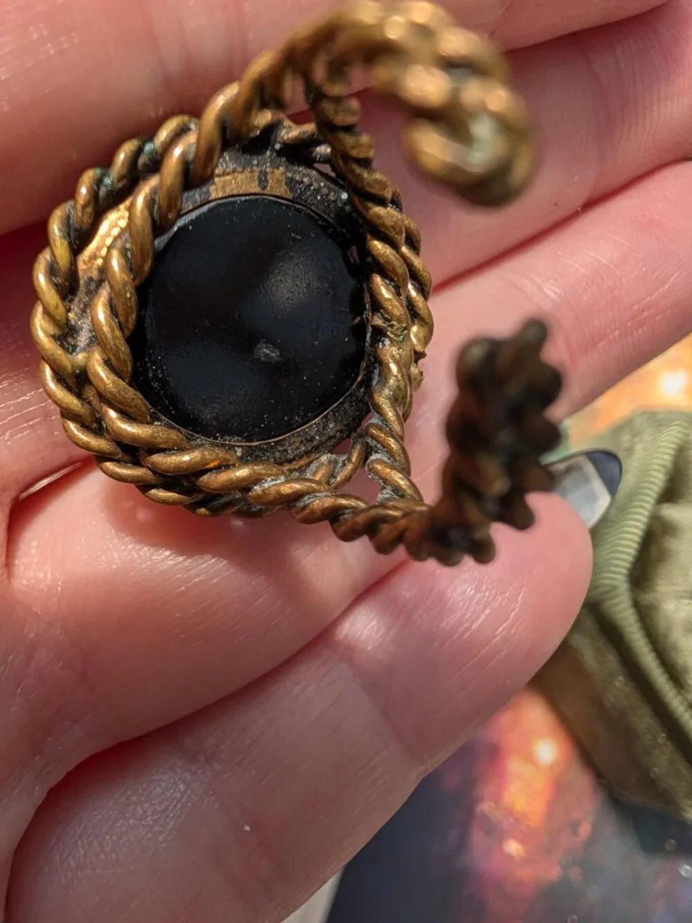 Vintage Jet Black Glass Intaglio Braided Brass Victorian Ring, Size 5.5